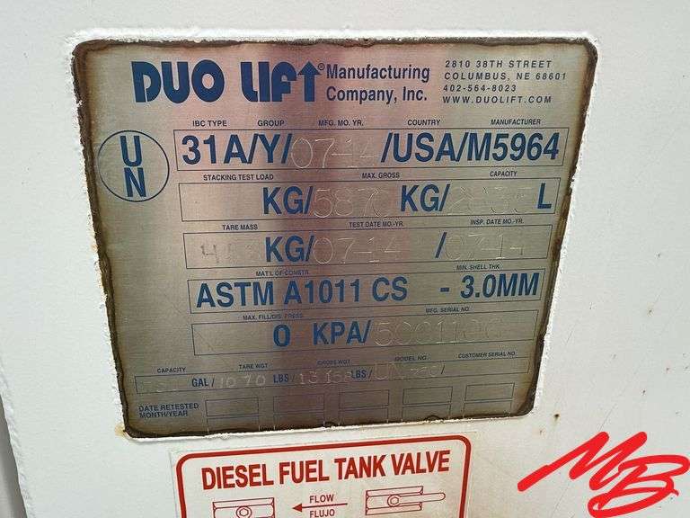 2014 Duo-Lift 750-Gallon Fuel Trailer