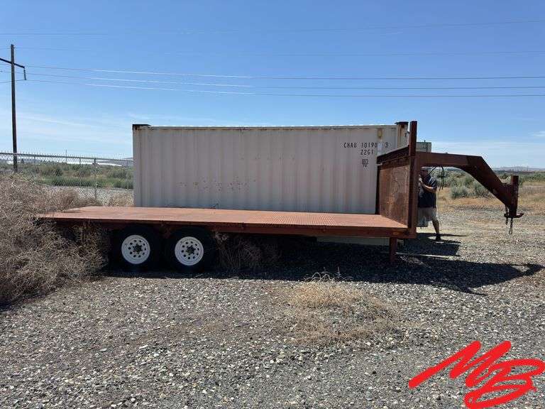 20’ Fleatwood Mobile Products Gooseneck Trailer *Has Issues