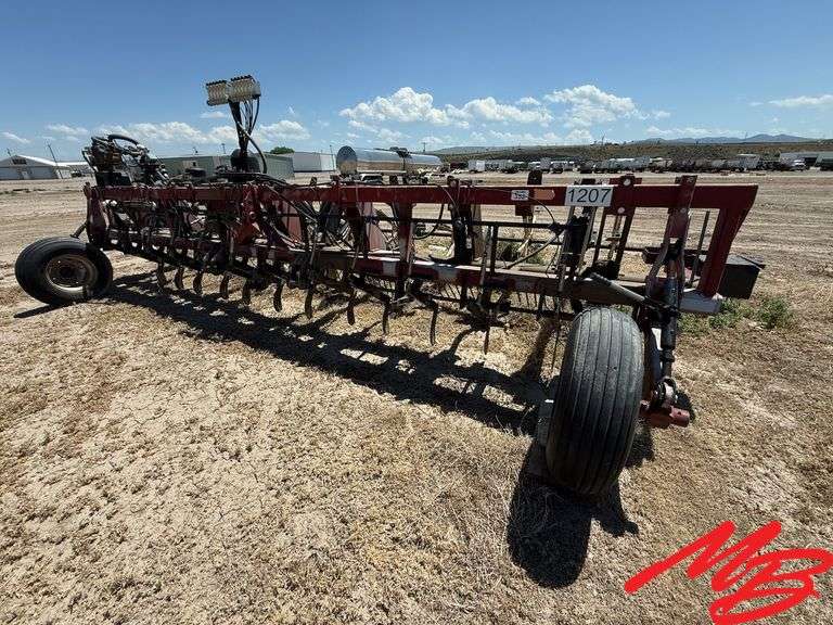 Dammer Diker, 6-Row x 36" Rows