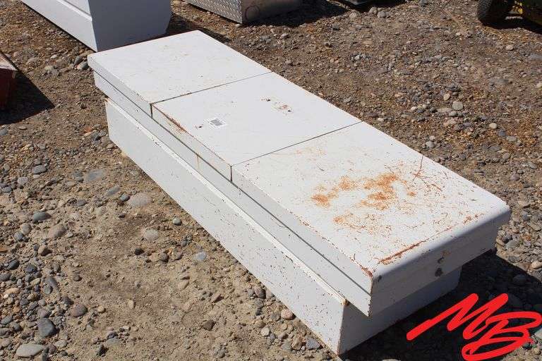 Pickup Tool Box 71"x 21.5"