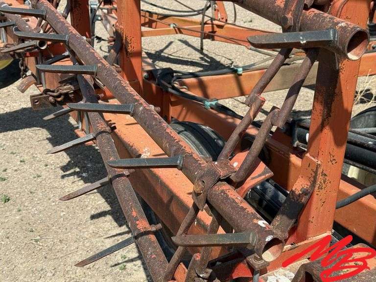 30' McFarlane Spike Tooth Harrow