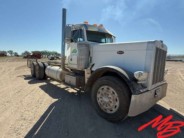 1988 Peterbilt 379 Semi Truck