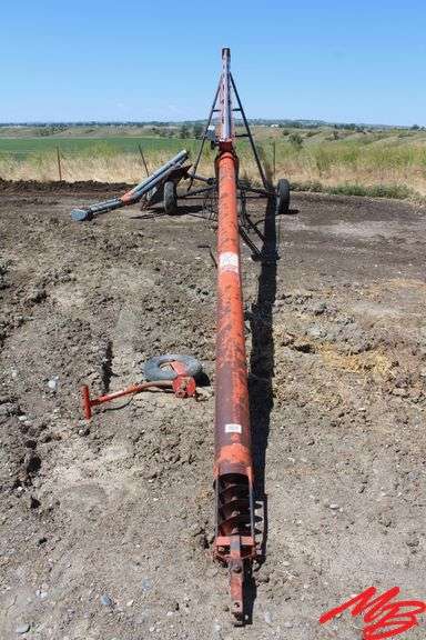 Brandt 50'x 7" Grain Auger w/Manual Mover