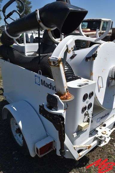 Madvac 61-Delta Vac Trailer