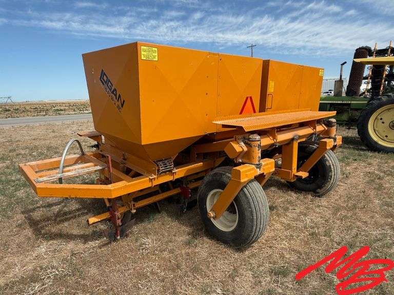 Logan 4-Row Potato Cup Planter, 36" Rows