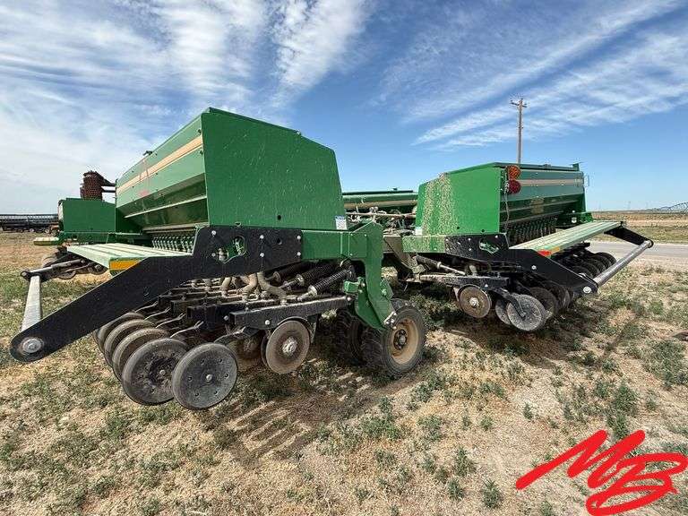 Canyon Falls Farms - Large Excess Ag Equipment Auction