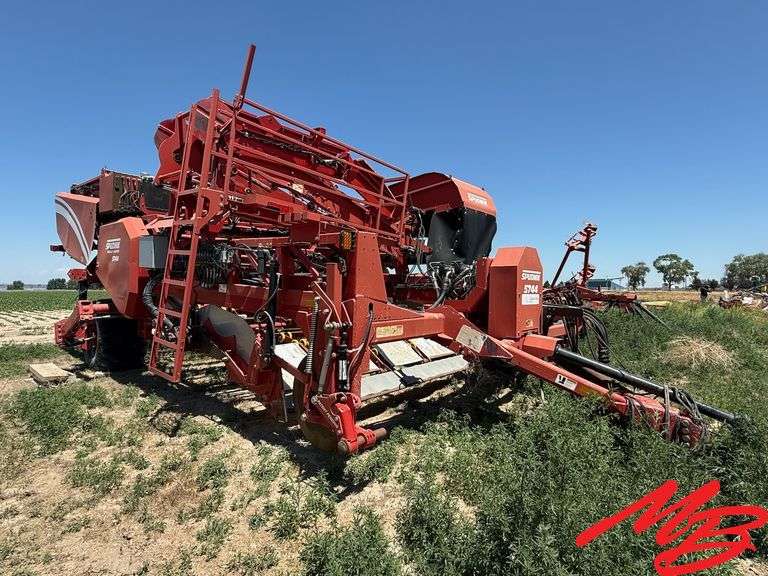 2017 Spudnik 5744 4-Row Mini Potato Harvester