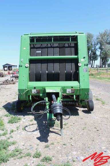 John Deere  535  Round Baler