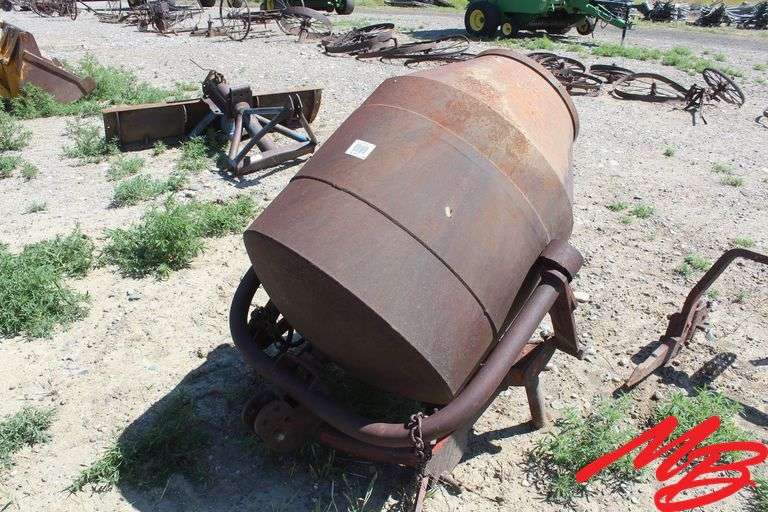3pt Cement Mixer w/Hydraulic Dump