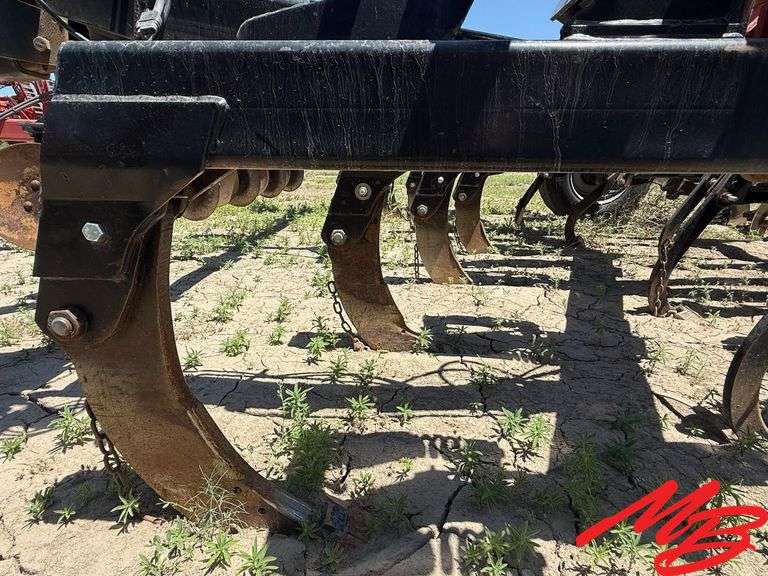 16' Case-IH Ecolo-Tiger 730C Disk Ripper