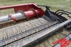 Case-IH  1015 Pickup Header  13' w/13' MacDon Rake up Pickup