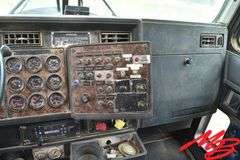 1994  Kenworth  T600 Truck