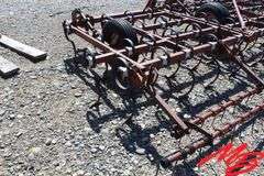 Noble  Cultivator  26'