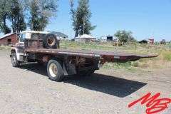 1981  International  Flatbed Truck