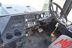 1977  Steiger  ST450 Tiger 4WD Tractor