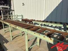 DoAll TR1421 Band Saw with Rolling Tables