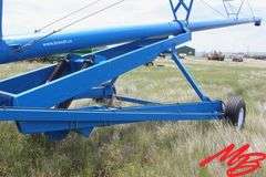 Brandt 1370 Swing Away Auger 13"x 70'
