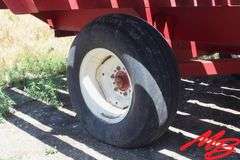 Knowles  Hay Trialer  20'6"x11'