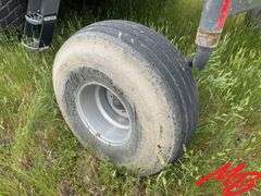 Massey Ferguson Hesston WR9870 Windrower
