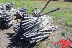 (100) Aluminum Double Bend 1 1/2" Syphon Tubes