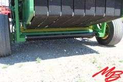 John Deere  535  Round Baler