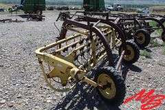 New Holland 256 Side Delivery Rake 10'