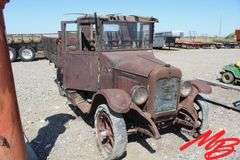 Antique International Pickup w/8' Wooden Side Dump Box