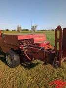 New Holland  320 Small Square Baler