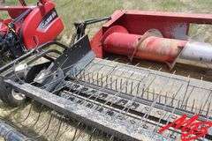 Case-IH  1015 Pickup Header  13' w/13' MacDon Rake up Pickup