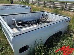 NEW 2024 Chevy Silverado 8' Pickup Bed *Includes rear bumper