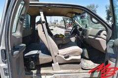 1999  Ford  F350 Super Duty XLT  Extended Cab 4X4 Flatbed Pickup