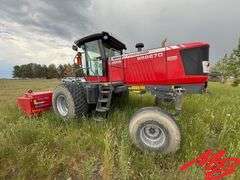 Massey Ferguson Hesston WR9870 Windrower