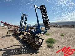 34' New Holland SG110 FlexiCoil Packer