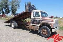 1981  International  Flatbed Truck