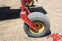 New Holland  HW300 Swather w/ NH Haybine HS Series 12' Header
