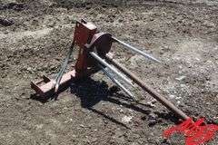 Hillsboro 3pt Hydraulic Bale Turner