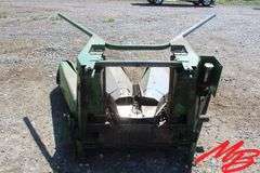 John Deere 3970 Chopper w/ 3 Row Corn Head & Foliage Head