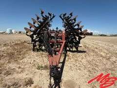 28' Case-IH Ecolo-Tiger 870 Disk Ripper
