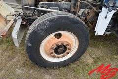 1973  Peterbilt  359 Truck