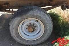 Ford  F260  Reg Cab 4x4 Flatbed Pickup