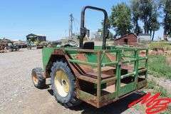 John Deere  4120 Tractor w/Steel Cage