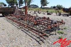 Noble  Cultivator  26'