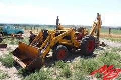 Case  580  BackHoe w/79" Front Bucket & 18" Backhoe Bucket