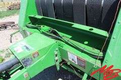 John Deere  535  Round Baler