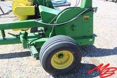 John Deere 3970 Chopper w/ 3 Row Corn Head & Foliage Head