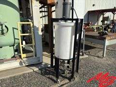 Mixer Direct 33” Tank on Wheeled Stand