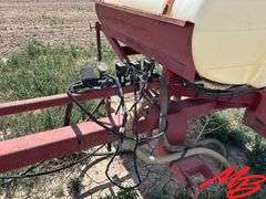 300 Gallon 3-Pt Sprayer, 32' Folding Booms, Hydraulic Pump
