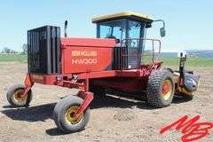 New Holland  HW300 Swather w/ NH Haybine HS Series 12' Header