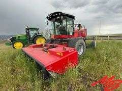 Massey Ferguson Hesston WR9870 Windrower