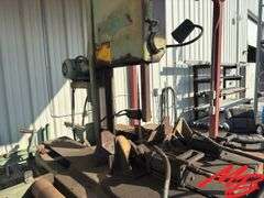 DoAll TR1421 Band Saw with Rolling Tables
